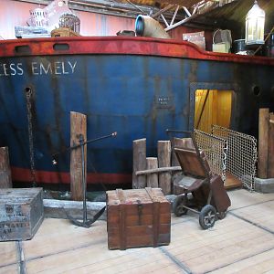 Expedition Bombay - Ship