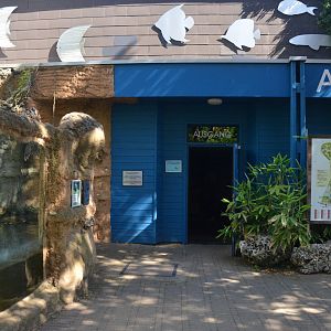Aquarium and Giant Otter Enclosure at Duisburg, 17/06/19