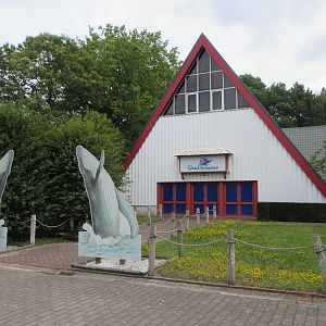 Theater (closed on my visit)