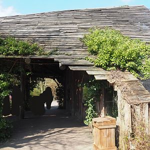 Woolly monkey house, 2019-03-30