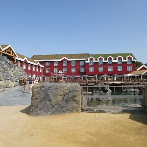 The Last Frontier - The Paddling Bear Hotel