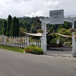 Lehigh Valley Zoo - Preston's Pad nature play area