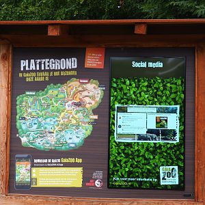 New map sign with social media feeds screen, 2019-07-21