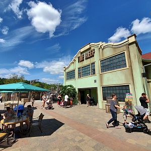 Aug. 2019 - Australian Adventure - The Reef Entrance