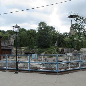 Yukon Bay - Polar Bear Exhibit