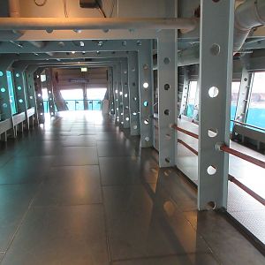 Yukon Bay - underwater viewing area