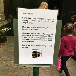 The snake's escape sign