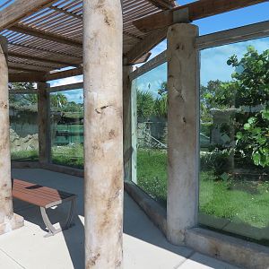 Florida: Mission Everglades - American Crocodile Exhibit - Viewing Shelter