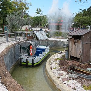 Florida: Mission Everglades - Lostman's River Ride - Splash Finale