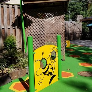 Brandywine Zoo - Bee play area