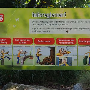 Zoo rules sign, 2019-06-01