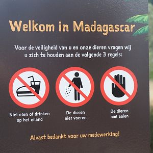 Sign Welcome to Madagascar - Lemur island rules, 2019-08-11