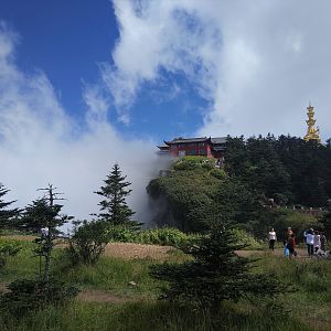 Summit, Mount Emei