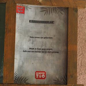 Not very reassuring sign about the windows of the indoor big cat holdings, 2019-08-04