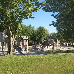 Madsbyparken - Play area