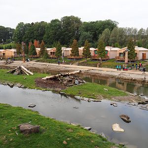 The Last Frontier - Eurasian brown bear and American black bear exhibit and Native Village lodges, 2019-10-04