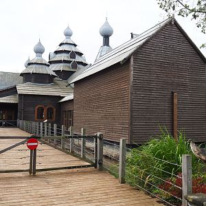 L'Izba Russian restaurant building, 2019-10-04