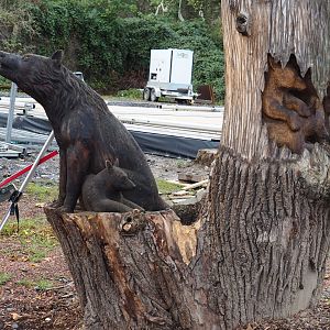 Wolf and bears log carving, 2019-10-04