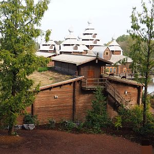 Backside of the train hangar, 2019-10-04