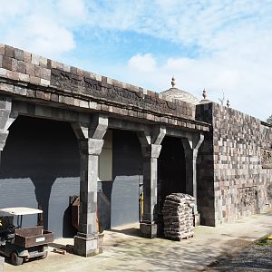 Backside of the Asian elephant temple, 2019-10-04