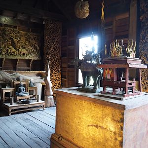 Craftman's house - Asian wooden house with wood carvings, 2019-10-04