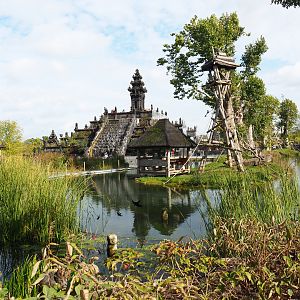 First Sumatran orangutan island and Orangutan temple, 2019-10-04