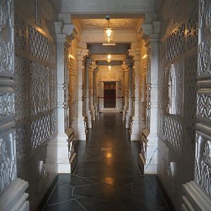 Visitor walkway in the Sumatran orangutan temple, 2019-10-04