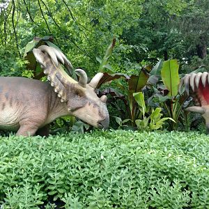 Animatronic Dinosaur, Bronx Zoo, July 2019