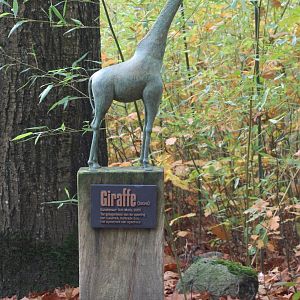 Giraffe-statue