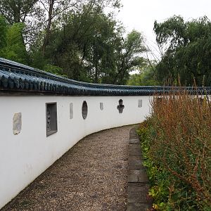 Chinese wall with viewing windows, 2019-10-05