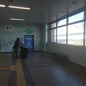 Tokyo Sea Life Metro Station