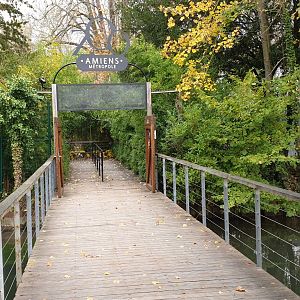 Bridge toward the entrance