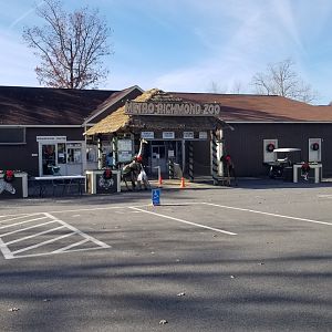 Metro Richmond - Entrance