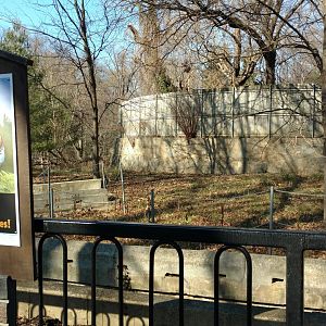 Old Smokey the Bear Grottoes