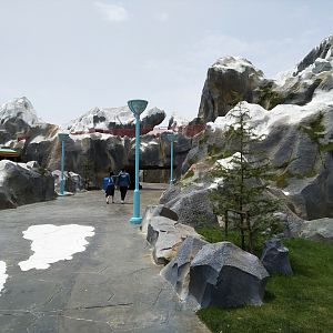 Approach to Arctic Hall