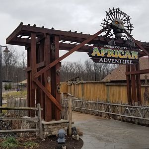 Turtle Back Zoo - Entrance to African Adventure