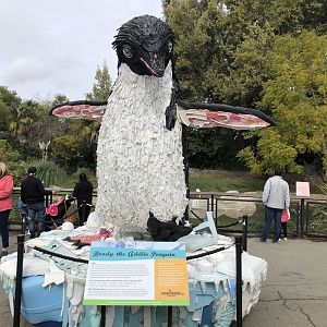 Adélie penguin recycled art