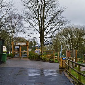 View towards lemur walkthrough