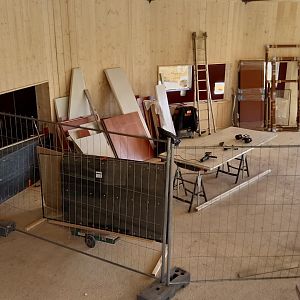 New carnivores crater - Lower part of the main observation hut