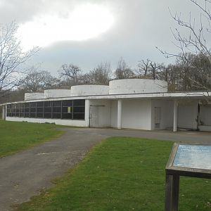 Lubetkin Elephant House.