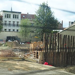 Construction site savanna paddock and pig house, 2020-06-28