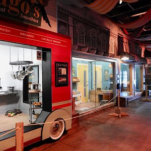 Adventure Cove July 2020: Smoothie Shop and Market Themed Exhibits