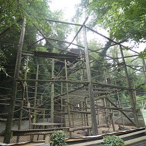 Drill enclosure