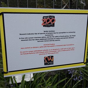 Signage on Spider Monkey enclosure