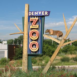 Entrance - Road Sign