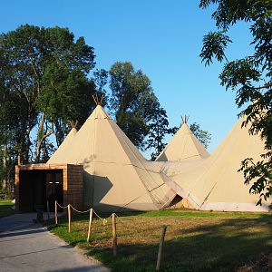 Pairi Daiza Resort reception tipis, 2020-09-02