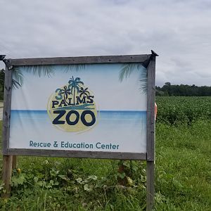3 Palms Zoo: entrance sign
