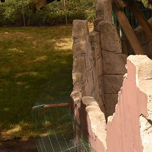 When theming only half the wall makes no sense....