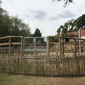 Finished Giraffe Exhibit - Outside