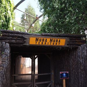 Entrance to the Australian walk-through aviary, 2020-09-02